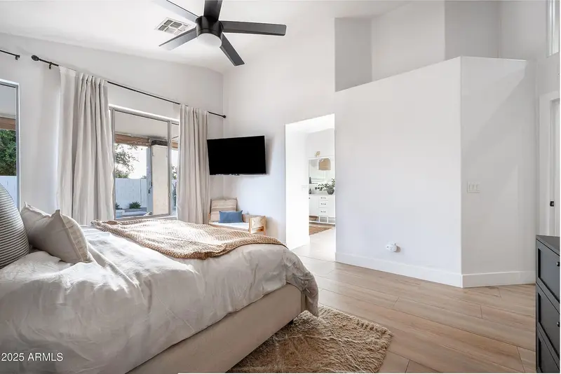 Photograph 26 of 40 · 2982 S Holguin Way