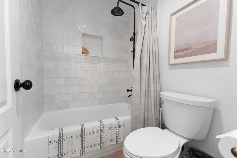 Photograph 24 of 40 · 2982 S Holguin Way